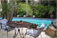 Holloways Beach Bed & Breakfast Accommodation